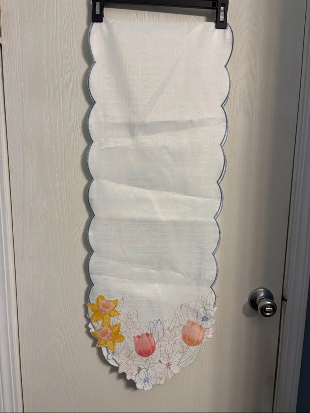 White Scalloped Floral Embroidered Table Runner with Blue Trim
